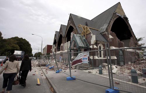 knox church earthquake