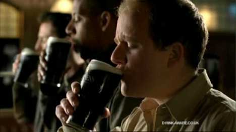 Drinkers in Guinness Evolution ad