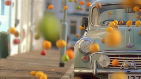 Fruit bounces onto car in Tango TV ad